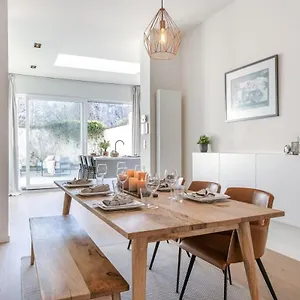 House With Large And Sunny Terrace Antwerpen